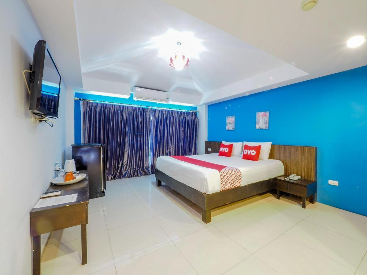 Oyo 75367 Ud Pattaya Hotel Bang Lamung Esterno foto