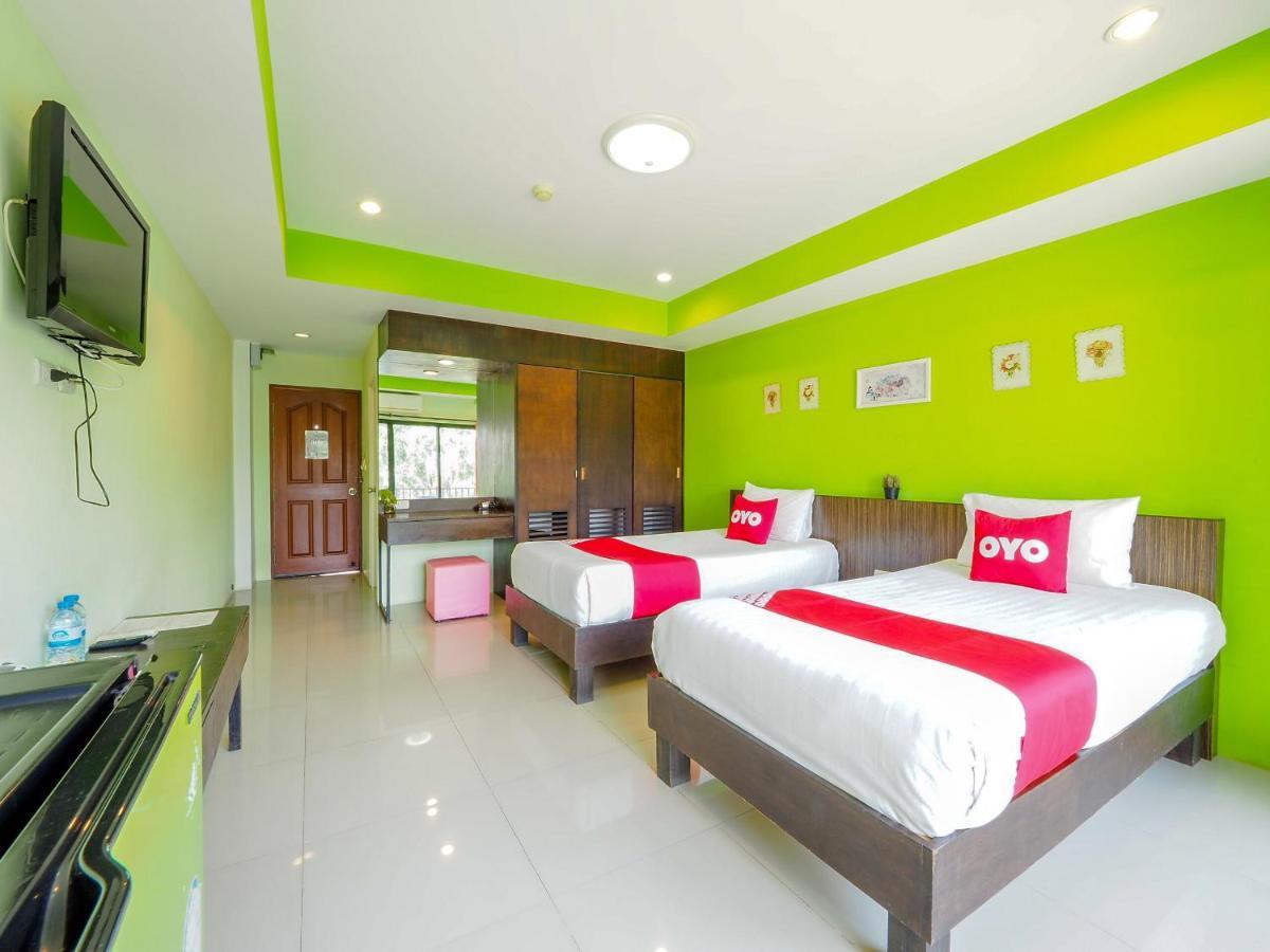 Oyo 75367 Ud Pattaya Hotel Bang Lamung Esterno foto